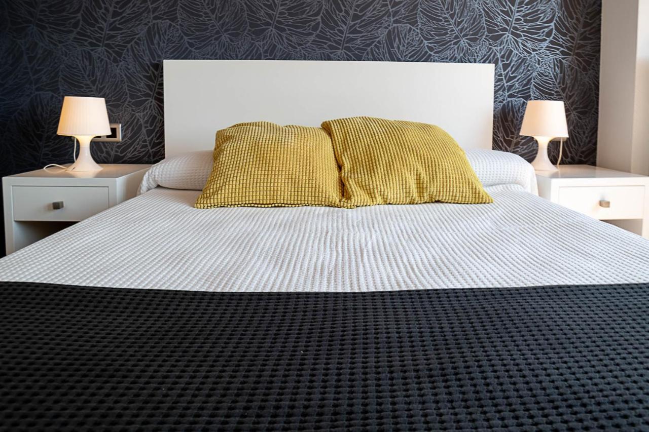 Hotel El Cid Морела Екстериор снимка