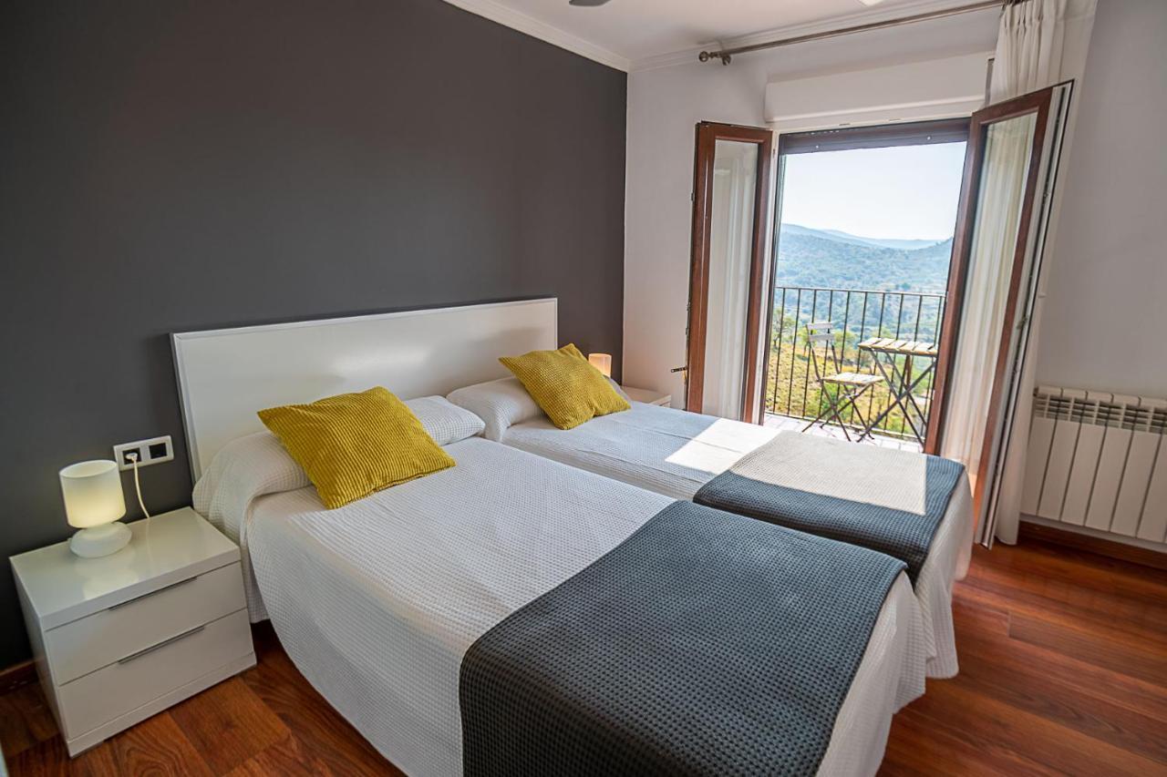 Hotel El Cid Морела Екстериор снимка