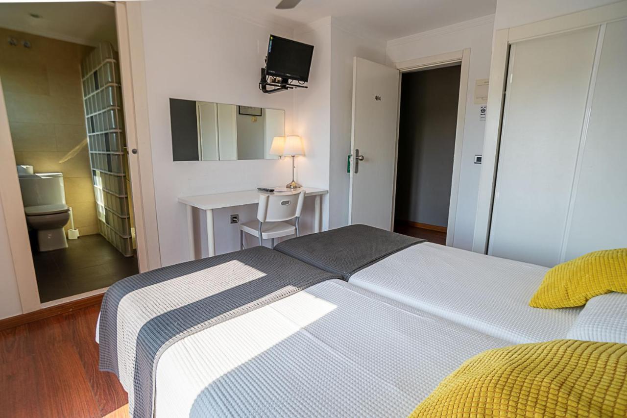 Hotel El Cid Морела Екстериор снимка