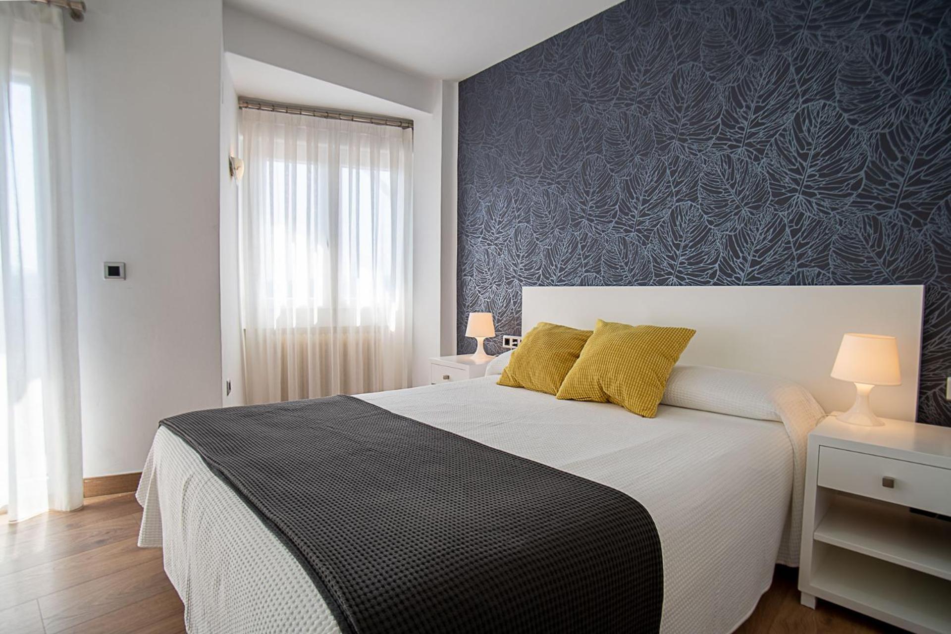 Hotel El Cid Морела Екстериор снимка