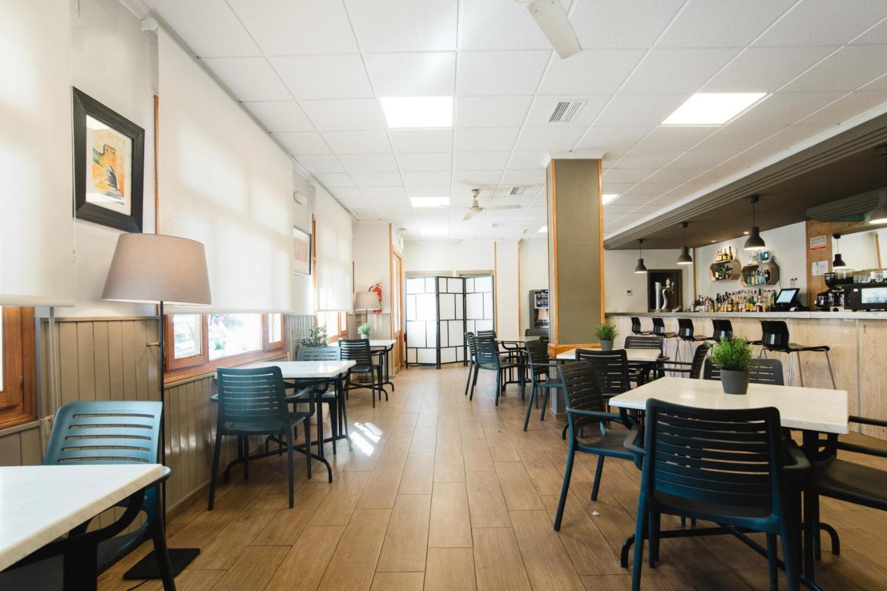 Hotel El Cid Морела Екстериор снимка
